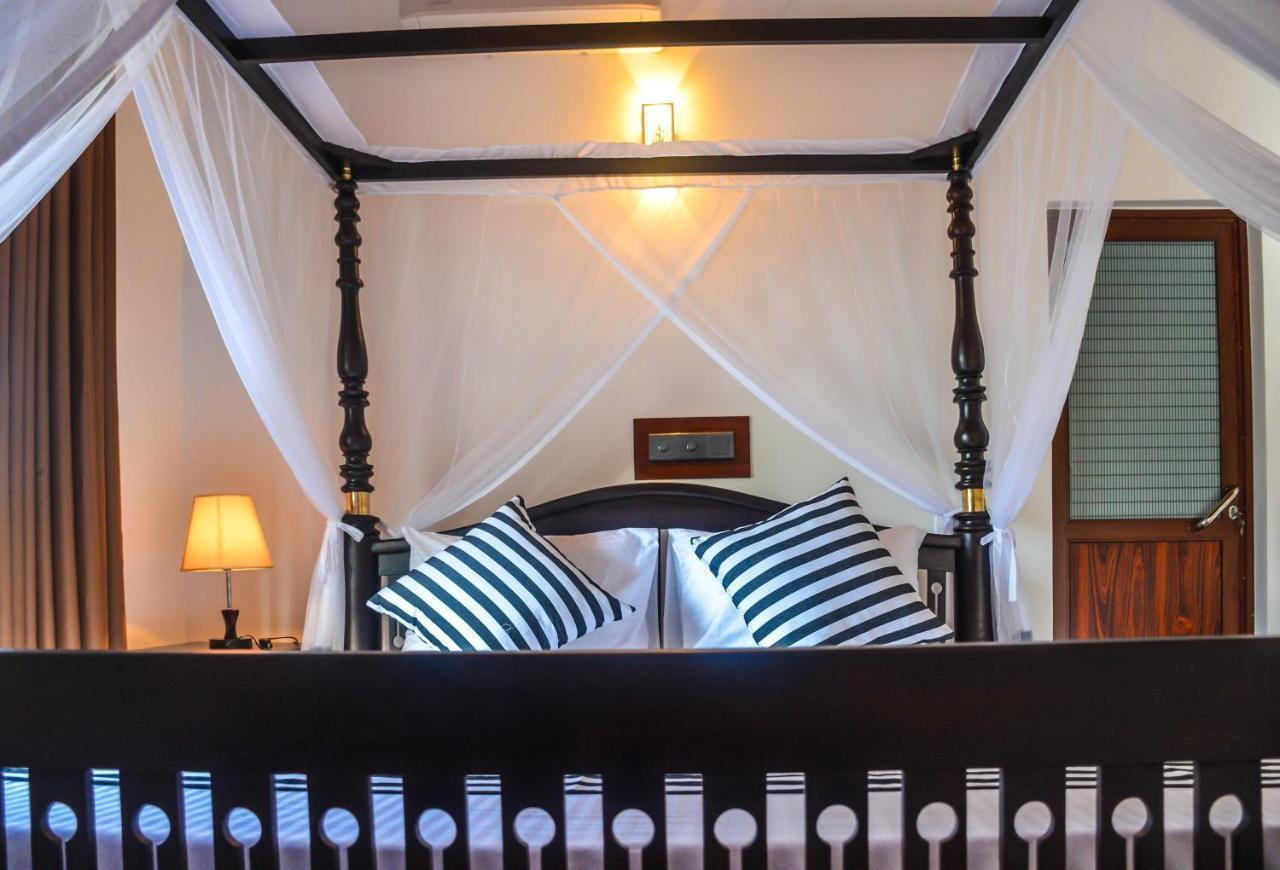 Janu Homestay Tangalle Exterior foto