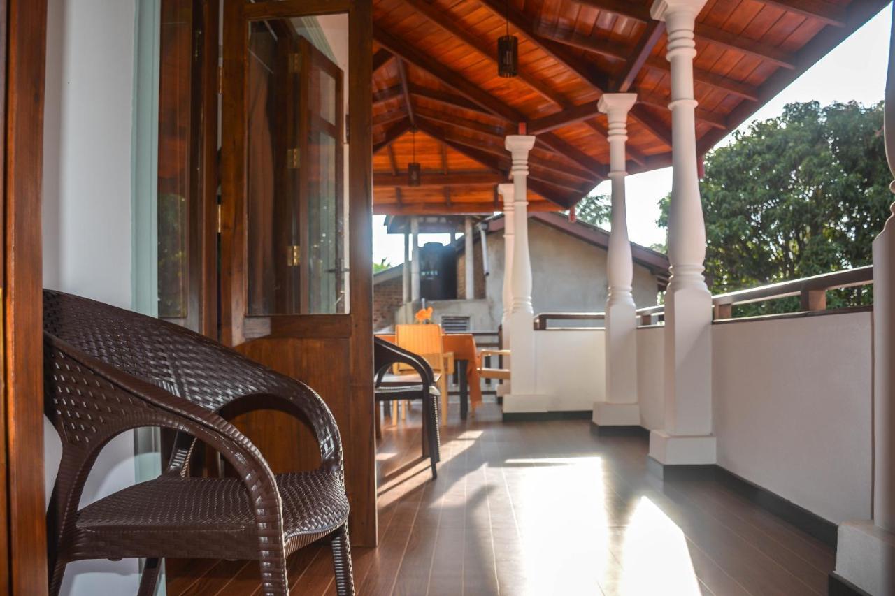 Janu Homestay Tangalle Exterior foto